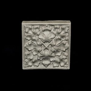 AB04 Small Leaf Square Architrave Block