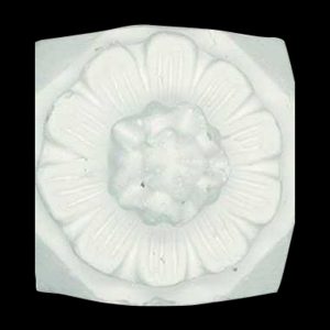 B01 Tudor Rose Boss