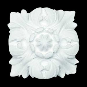 B07 - Large Square Ornate Boss