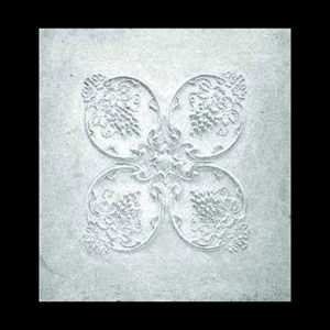 P16 - Grape Ring Panel